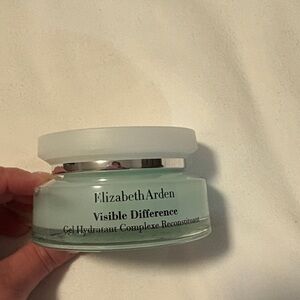 No Box- Elizabeth Arden Visible Difference Gel -75ml
